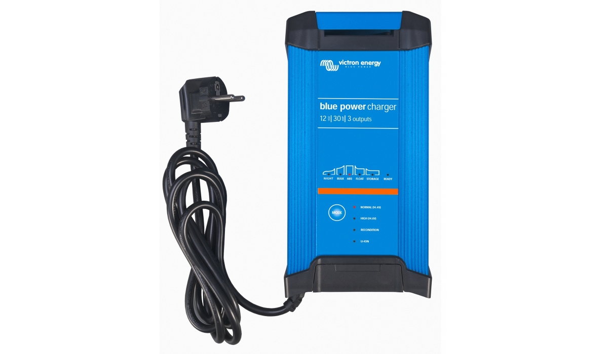 Зарядное устройство Blue Power Charger 12/20 IP22 (1), 12В, 20А, (Victron Energy)